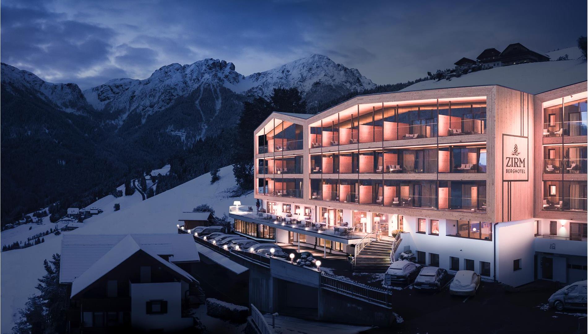 hotel-zirm-001-winter-hausansicht-panorama-kot-02