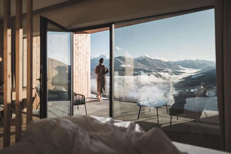 020-hotel-zirm-winter-balkon-emotion-kot